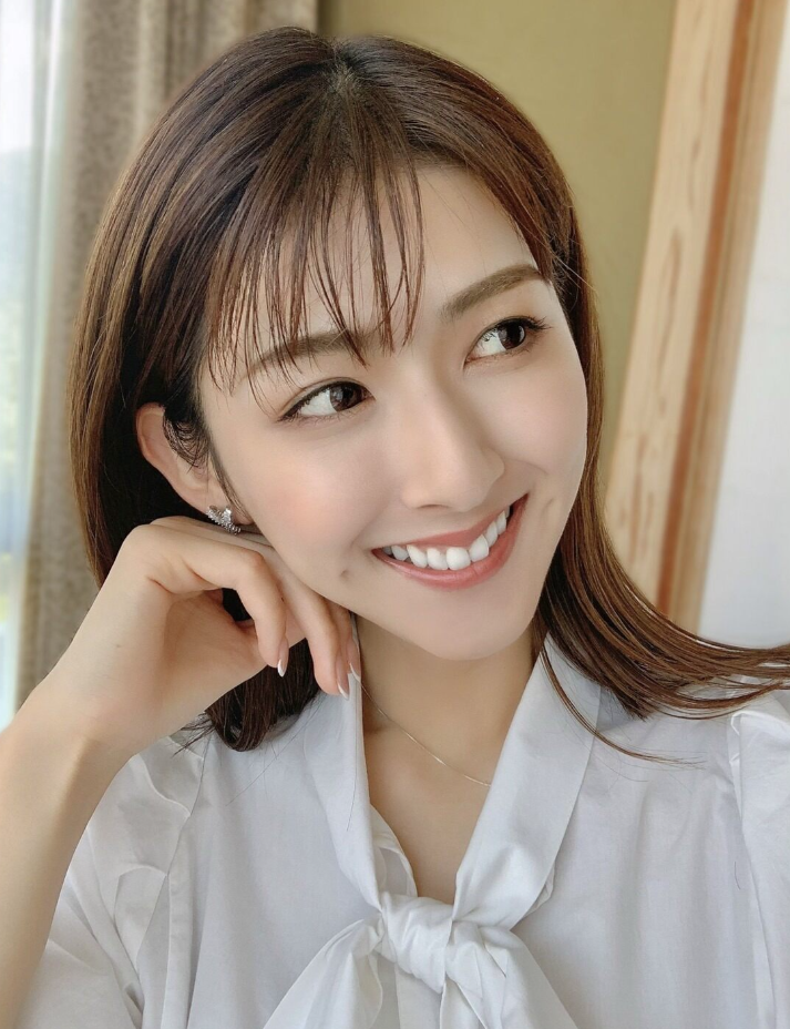井上麻衣