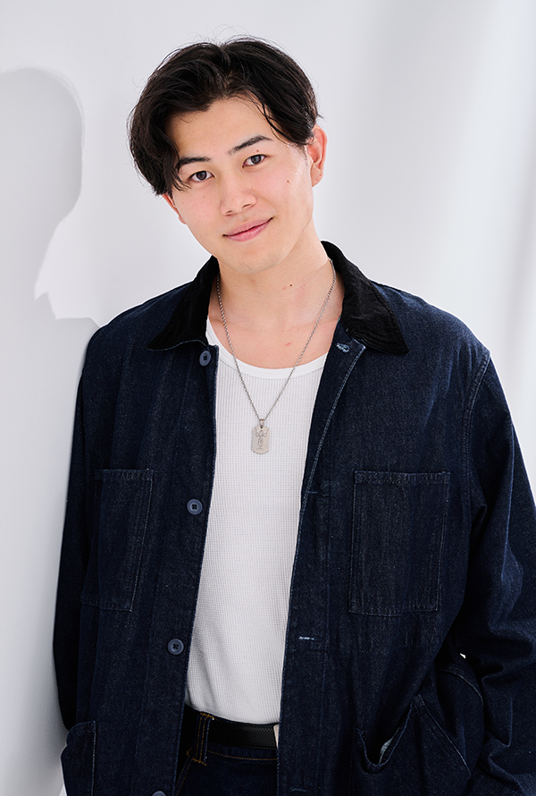 新垣智士
