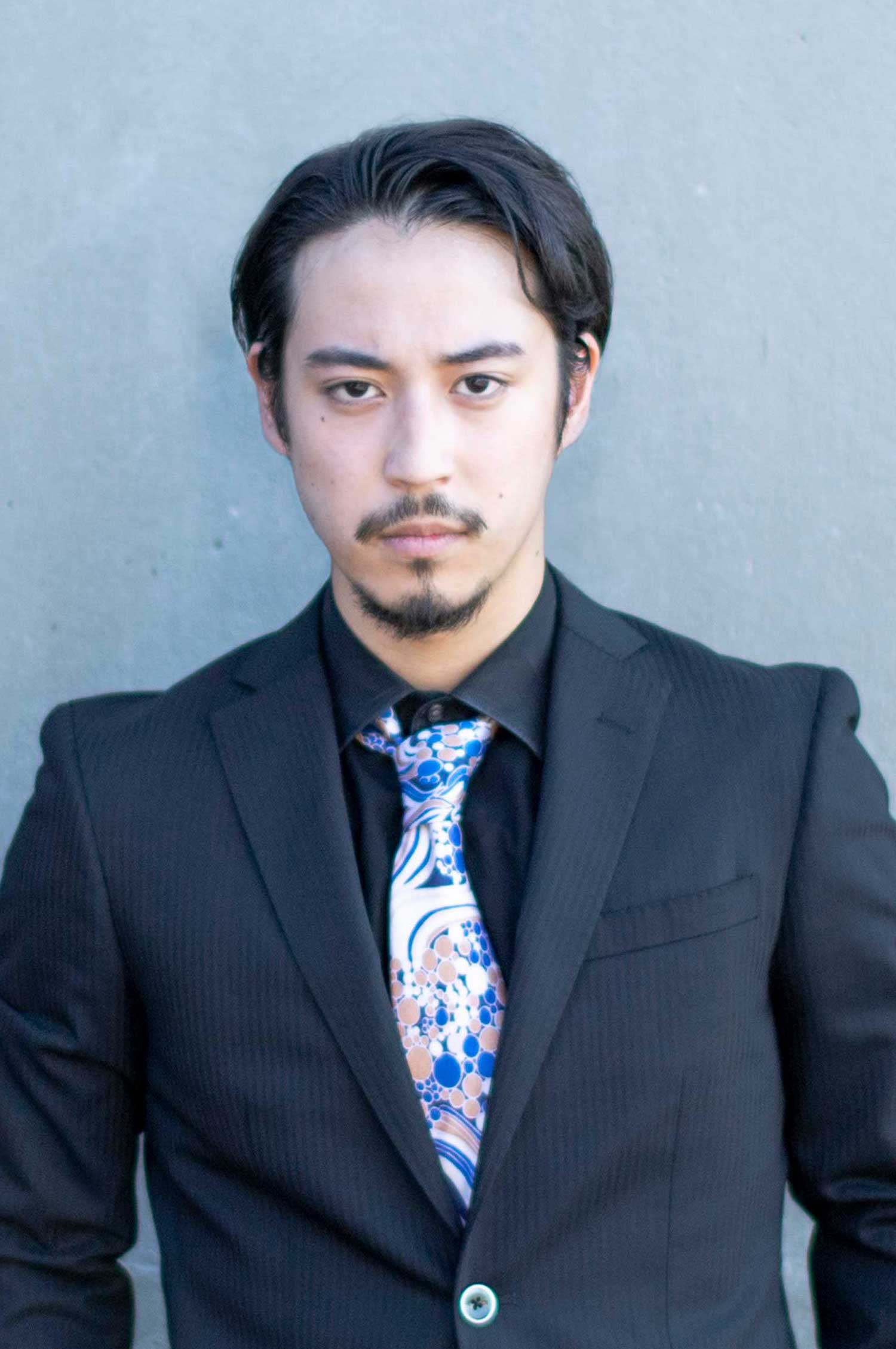 黒野 優